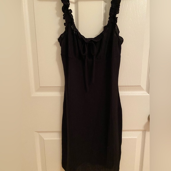 Women’s black dress - Picture 1 of 4